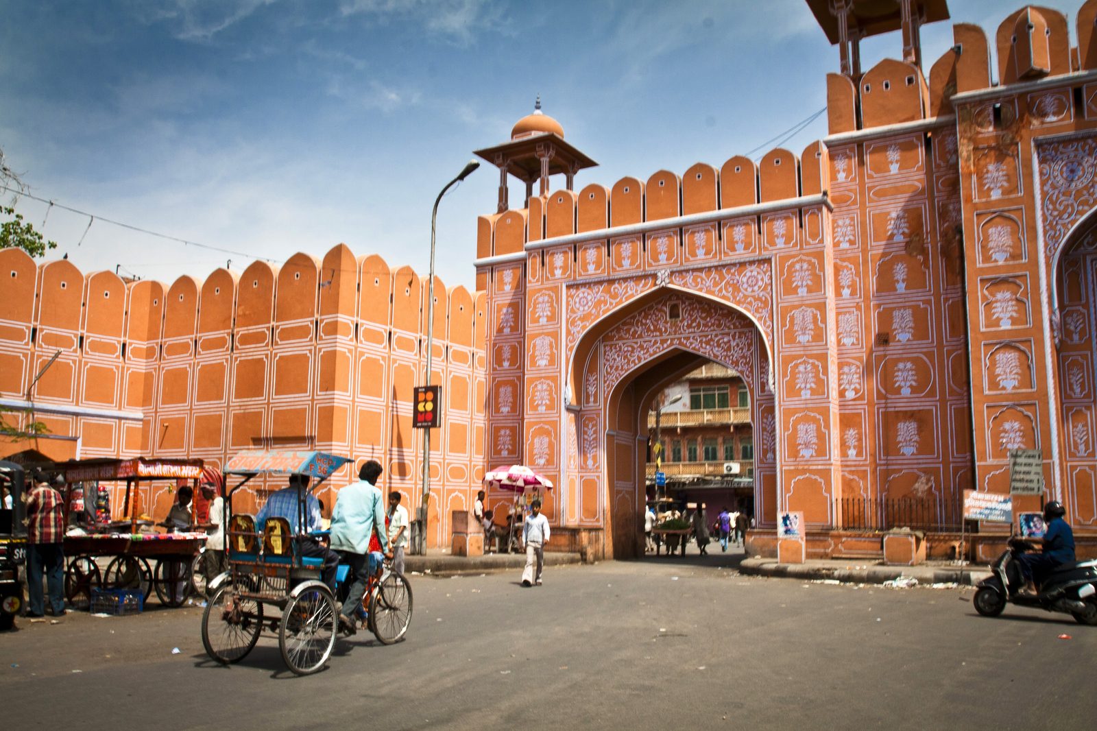 Fotowyprawa do Indii – brama miejska w Jaipurze, Radżastan